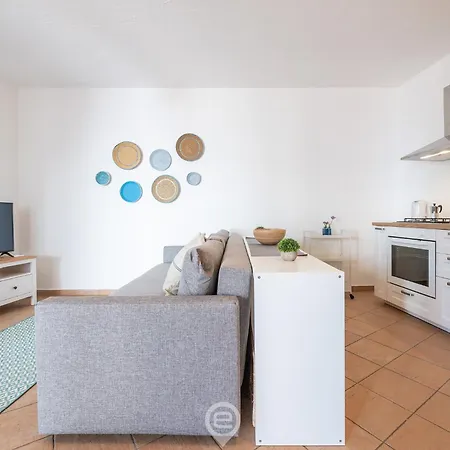 Estay - Le Ortensie - Aircon - Wifi - Parking Apartman