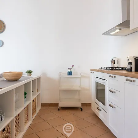 Estay - Le Ortensie - Aircon - Wifi - Parking بولا